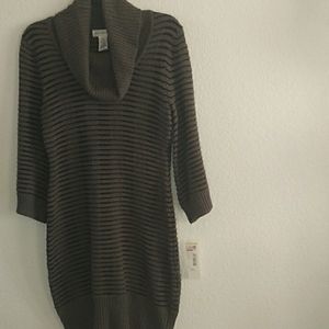 London style, Grey , Crowl Neck Knit dress.
